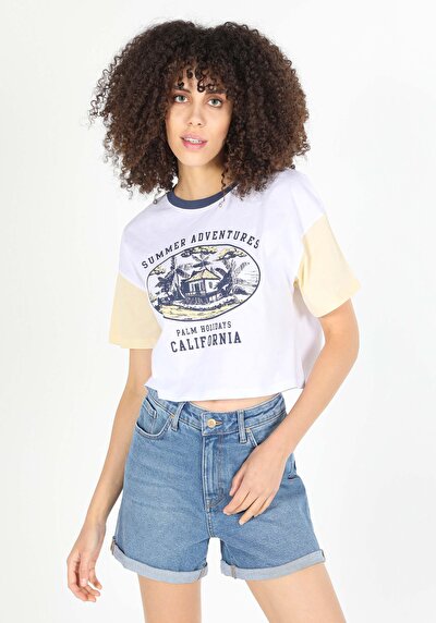 Image de T-shirt À Manches Courtes Blanc Comfort Fit Femme