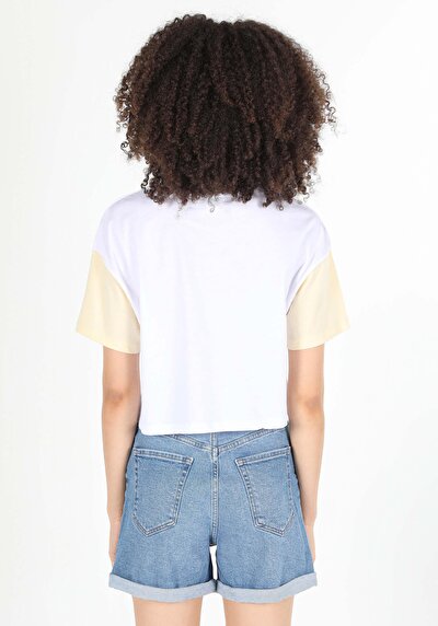 Image de T-shirt À Manches Courtes Blanc Comfort Fit Femme