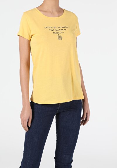 Image de T-shirt À Manches Courtes Jaune Regular Fit  Femme