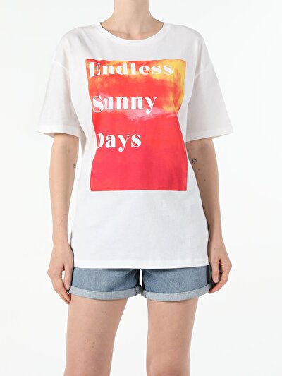 Image de T-shirt À Manches Courtes Blanc Comfort Fit  Femme