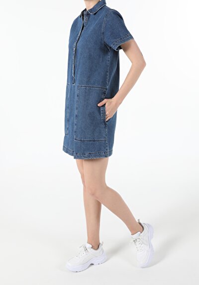 Afficher les détails de Robe Denim Regular Fit    Femme