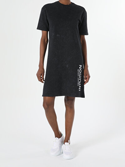 Image de Robe Noir Regular Fit    Femme