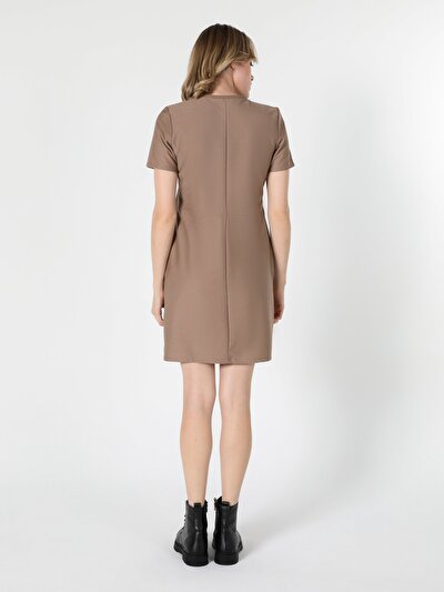 Image de Robe Beige Regular Fit    Femme