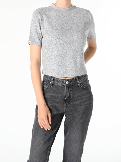 Image de T-shirt À Manches Courtes Gris Slim Fit  Femme