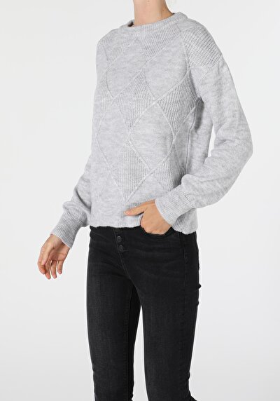 Afficher les détails de Pull Gris Regular Fit   Femme