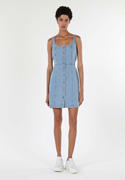 Afficher les détails de Robe Bleu Clair Slim Fit    Femme