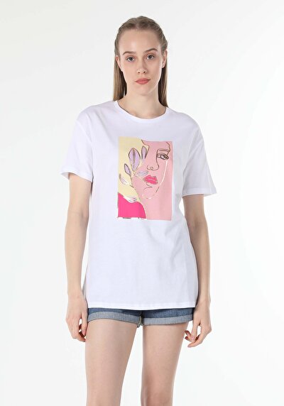 Image de T-shirt À Manches Courtes Blanc Comfort Fit  Femme