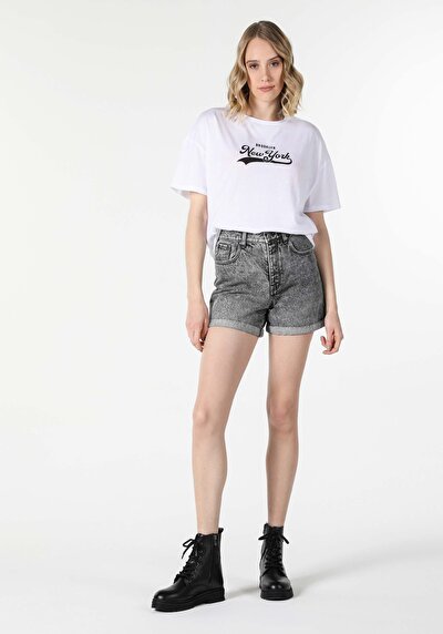 Image de T-shirt À Manches Courtes Blanc Comfort Fit  Femme