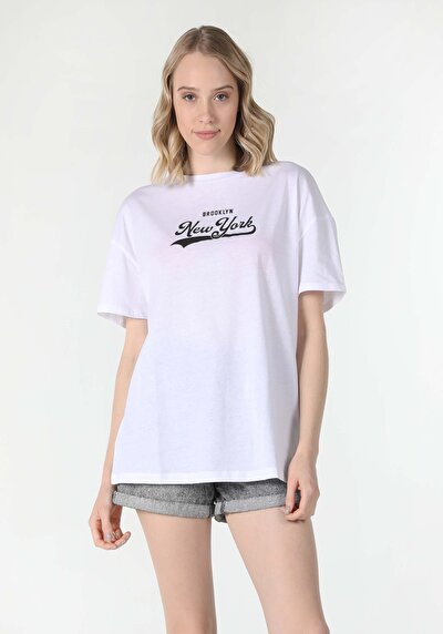 Image de T-shirt À Manches Courtes Blanc Comfort Fit  Femme