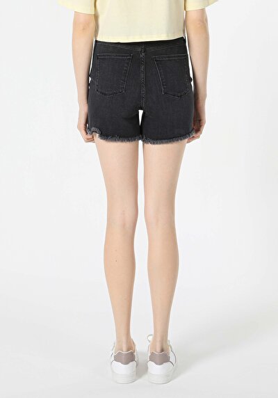Image de Short Denim Slim Fit Femme