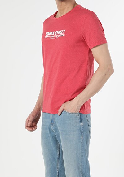 Afficher les détails de Rouge Homme T-shirt À Manches Courtes