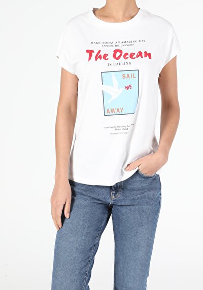 Afficher les détails de T-shirt À Manches Courtes Blanc Regular Fit  Femme