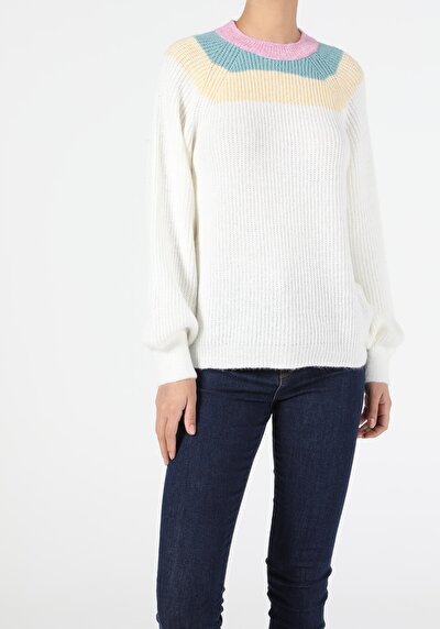 Image de Pull Blanc Regular Fit Femme