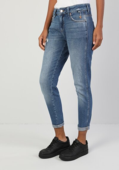 Afficher les détails de 893 Julia Pantalon Denim Tapered Leg  En  Boyfriend Fit Femme