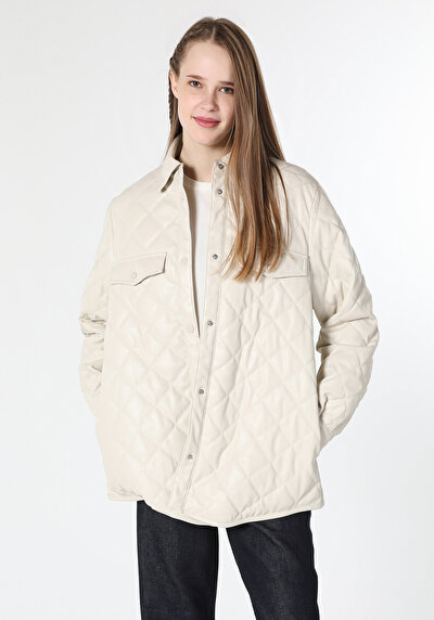 Afficher les détails de Veste Pu Beige   Regular Fit Femme