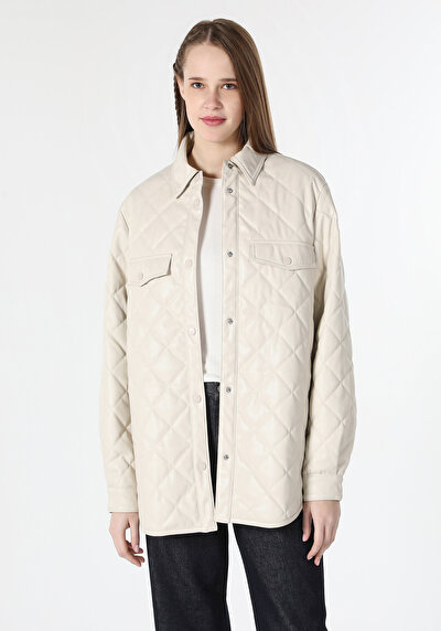 Afficher les détails de Veste Pu Beige   Regular Fit Femme