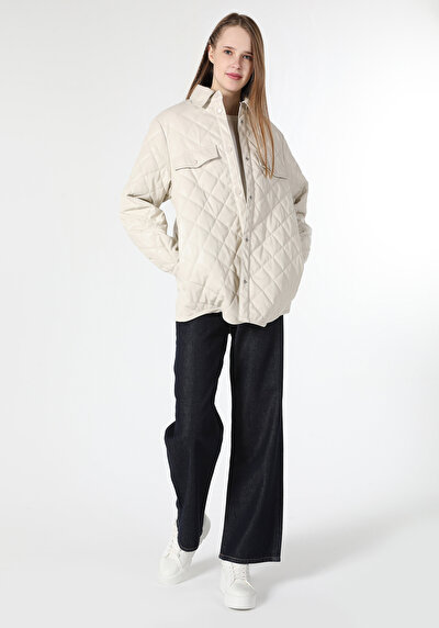 Afficher les détails de Veste Pu Beige   Regular Fit Femme