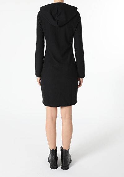 Image de Robe Noir Slim Fit Femme