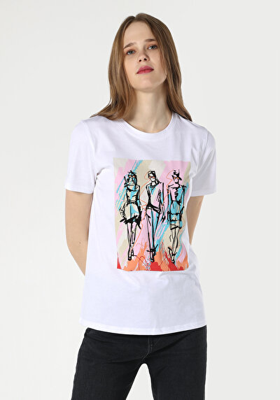 Afficher les détails de T-shirt À Manches Courtes Blanc Regular Fit  Femme