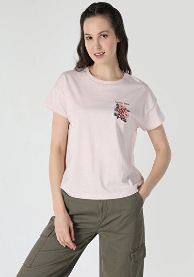Image de T-shirt À Manches Courtes Rose Regular Fit Brodé Femme