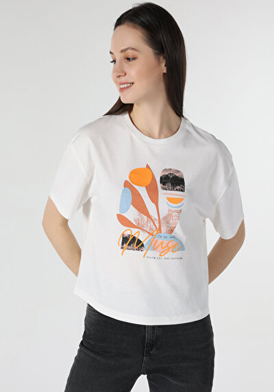 Afficher les détails de T-shirt À Manches Courtes Blanc Regular Fit  Femme