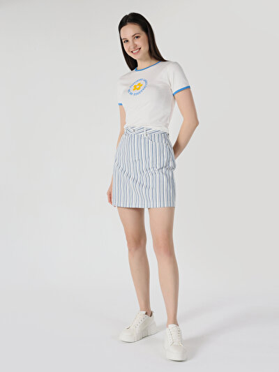 Image de T-shirt À Manches Courtes Blanc Slim Fit Femme