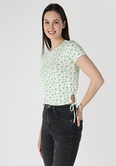 Image de T-shirt À Manches Courtes Blanc Slim Fit Femme