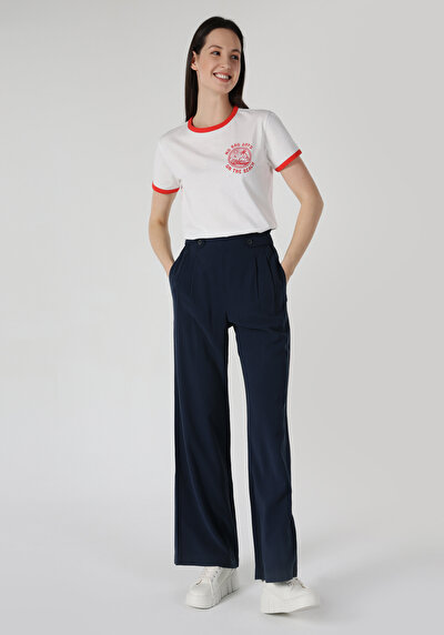 Image de T-shirt À Manches Courtes Blanc Regular Fit  Femme