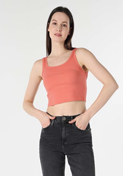 Afficher les détails de Athlète Saumon Slim Fit Femme
