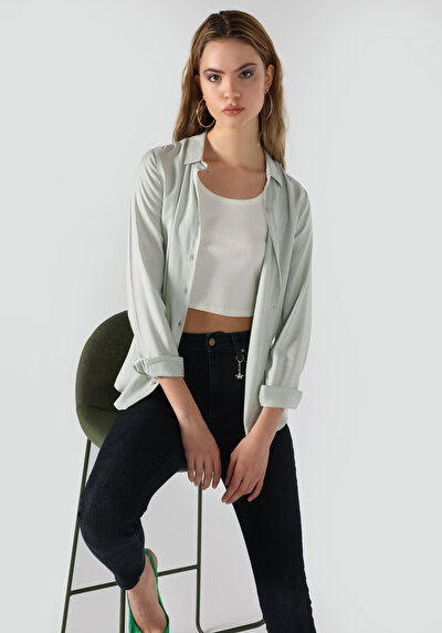 Afficher les détails de Chemise À Manches Longues Vert Regular Fit   Femme