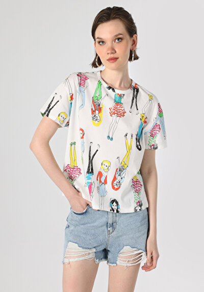 Afficher les détails de T-shirt À Manches Courtes Blanc Regular Fit  Femme