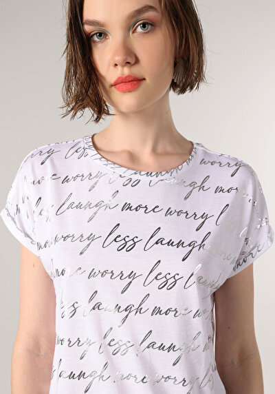 Afficher les détails de T-shirt À Manches Courtes Blanc Regular Fit  Femme