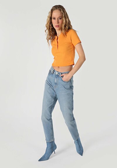Image de T-shirt À Manches Courtes Orange Slim Fit Femme