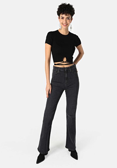 Afficher les détails de T-shirt À Manches Courtes Noir Slim Fit  Femme