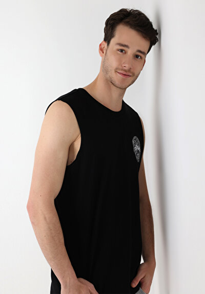 Afficher les détails de Athlète Noir Regular Fit Homme