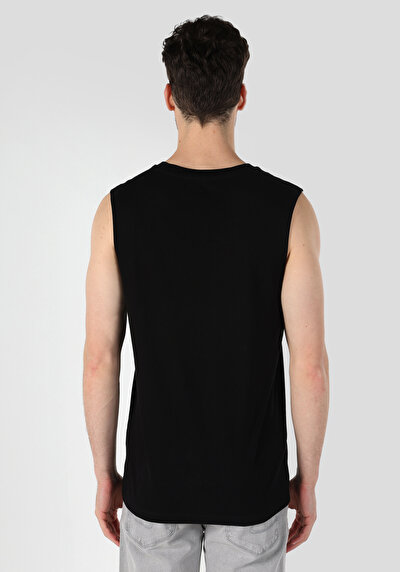 Afficher les détails de Athlète Noir Regular Fit Homme