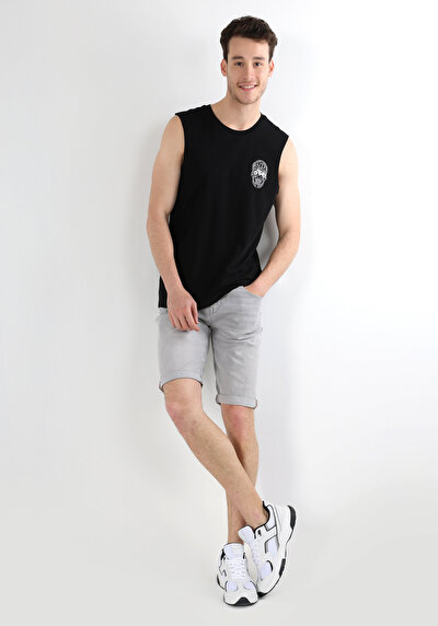 Afficher les détails de Athlète Noir Regular Fit Homme
