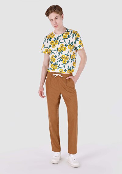 Image de Pantalon Marron Düz Paça Medium Rise En  Regular Fit Homme