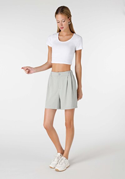 Image de Short Vert Regular Fit Femme
