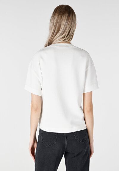 Afficher les détails de T-shirt À Manches Courtes Blanc Regular Fit  Femme