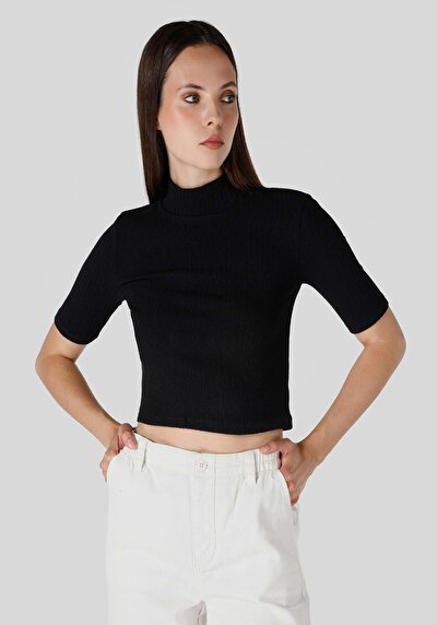 Image de T-shirt À Manches Courtes Noir Slim Fit Femme