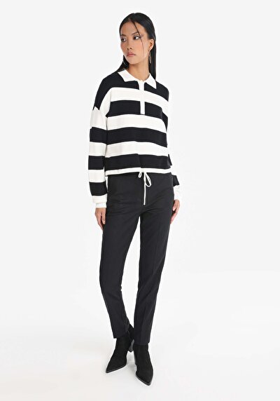 Image de Pull Blanc Regular Fit Femme