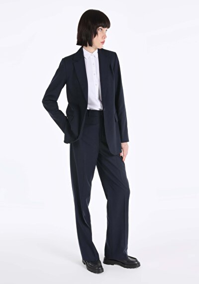 Afficher les détails de Veste De Blazer Marine Regular Fit Manches Longues  Femme