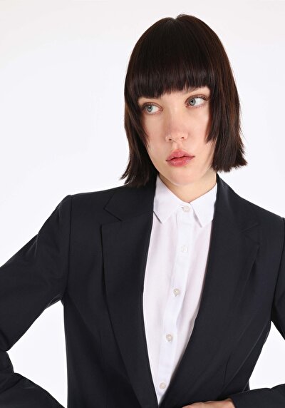 Afficher les détails de Veste De Blazer Marine Regular Fit Manches Longues  Femme
