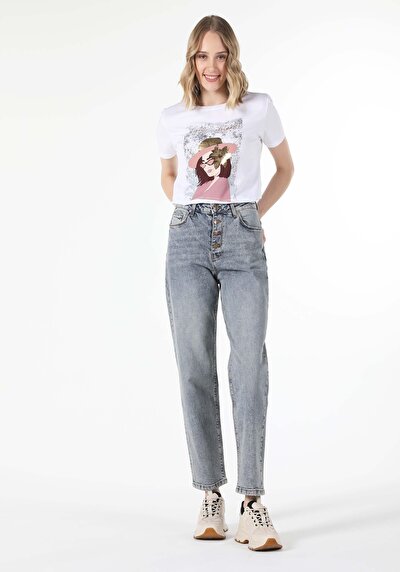 Image de 889 Katy Pantalon Denim Tapered Leg En High Boy Fit Femme