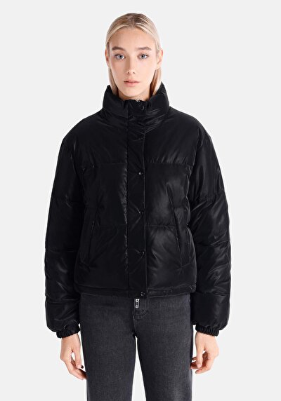 Image de Veste Noir Regular Fit Femme