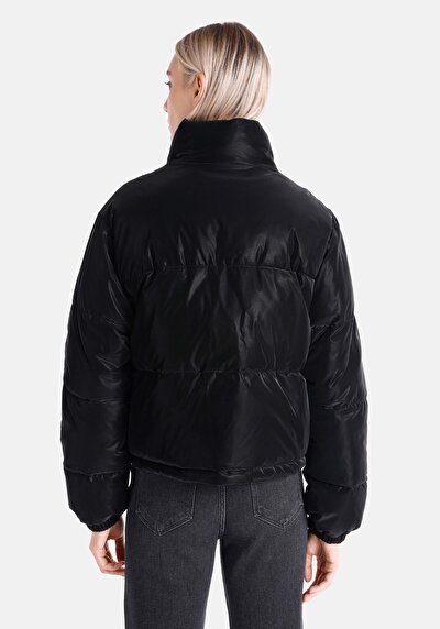 Image de Veste Noir Regular Fit Femme