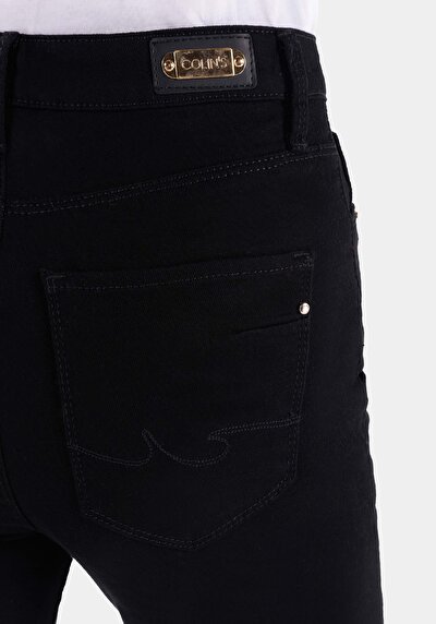 Afficher les détails de 791 Monica Pantalon Noir Bootcut Medium Rise En  Regular Fit Femme
