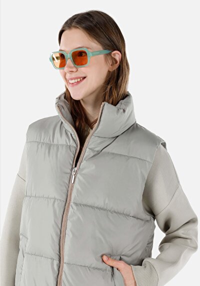Afficher les détails de Gilet Vert Regular Fit Femme