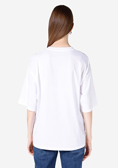 Image de T-shirt À Manches Courtes Blanc Comfort Fit Imprimé Femme